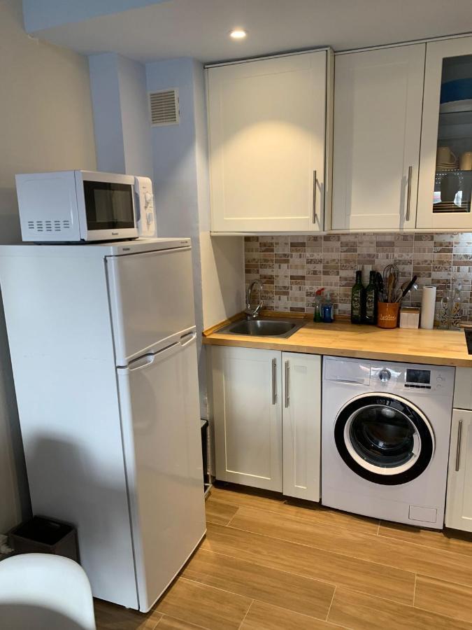 Cosy Apartment In L Escala, 7 Mins Walk To The Closest Beach, Riells L' Escala Luaran gambar